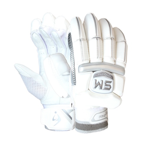 SM US 100 Plus Batting Gloves