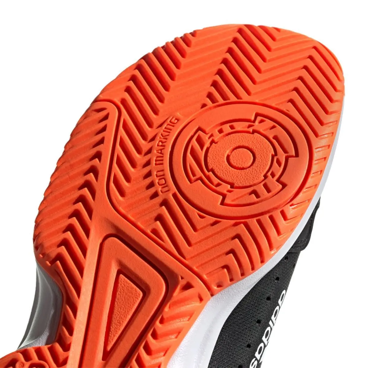 TARMAK By Decathlon Unisex Red Textile Basketball Non-Marking Shoes Price  in India, Full Specifications & Offers | DTashion.com