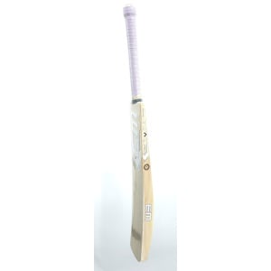 EM Players Edition Selected Willow Cricket Bat EM Players Edition Selected Willow Cricket Bat