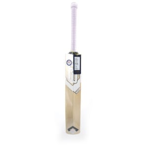 EM Players Edition Selected Willow Cricket Bat EM Players Edition Selected Willow Cricket Bat