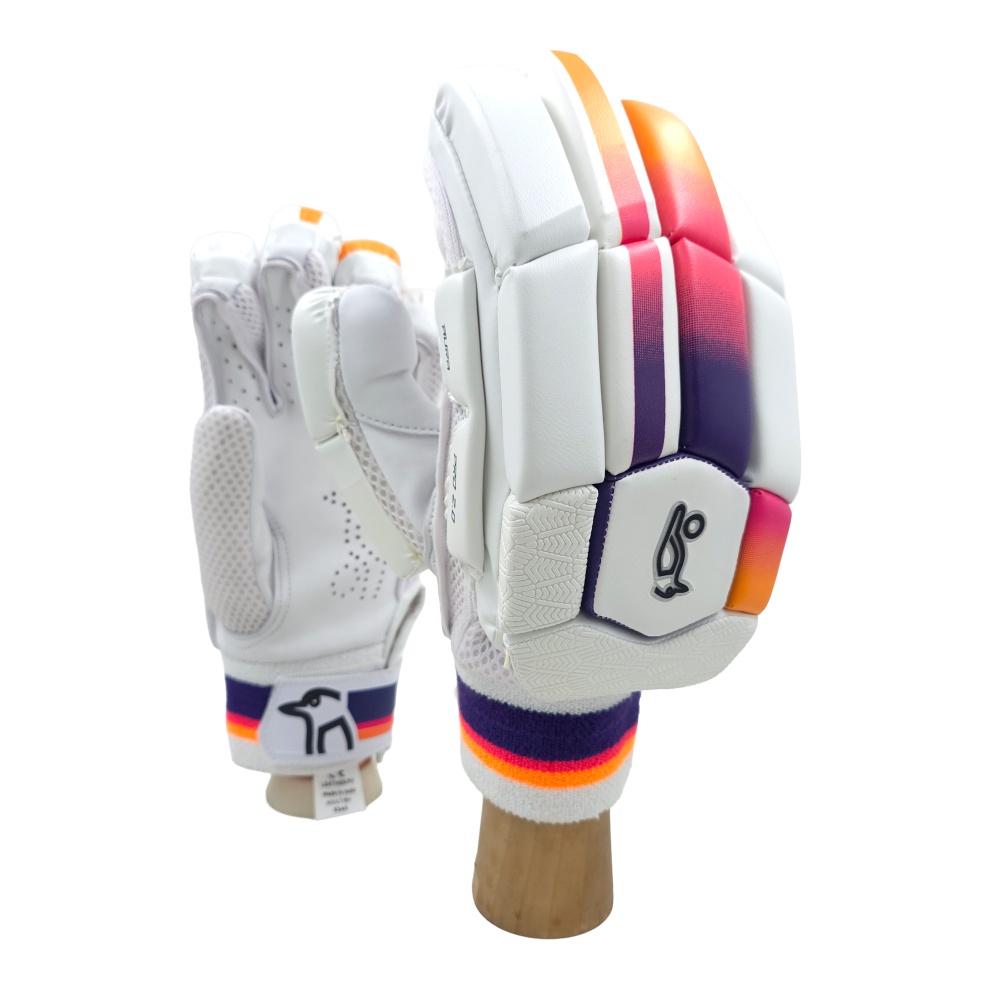 Kookaburra Aura Pro 2.0 Batting Gloves