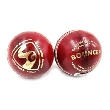 SG Bouncer Cricket Ball with great over rate SG Bouncer Four Piece Cricket Ball