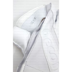 SG Hilite White Wicket Keeping Gloves SG Hilite White Wicket Keeping Gloves