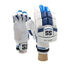 SS Aerolite Batting Gloves