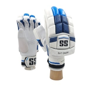 SS Aerolite Batting Gloves SS Aerolite Batting Gloves