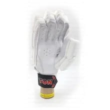 SS Ton Vertu Batting Gloves SS Ton Vertu Batting Gloves