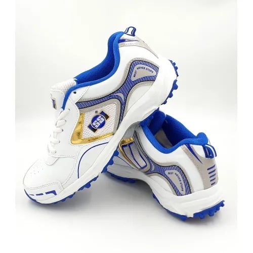 SS Gutsy Cricket Shoes