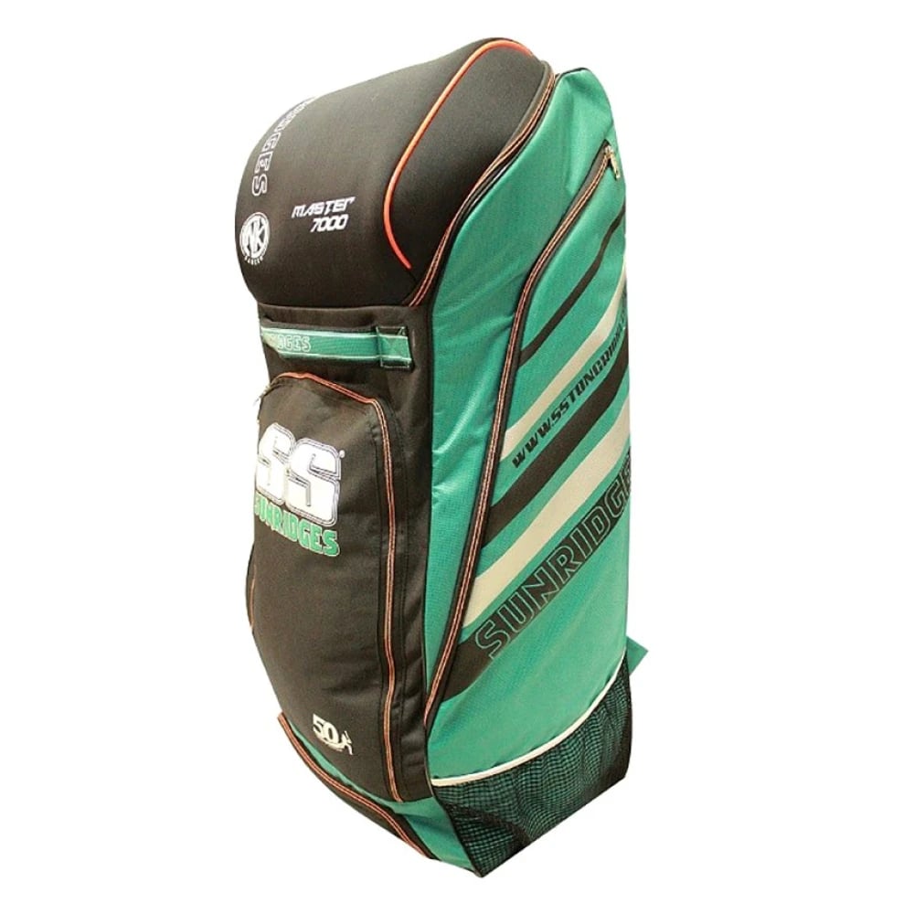 SS Master 7000 Duffle Cricket kitbag