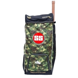SS vintage 4.0 cricket kit bag in green camo color with one bat pocket outside SS Vintage 4.0 camo Cricket kit bag