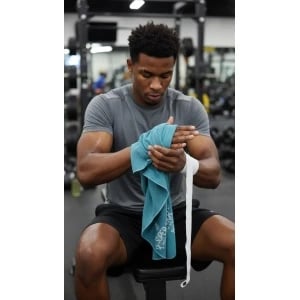 Superjockk Microfiber Cooling Towel for Face and Neck Superjockk Microfiber Cooling Towel for Face and Neck