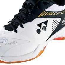 Yonex 65 X2 Wide Power Cushion Badminton Shoes