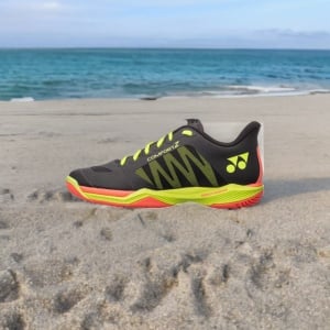 Yonex Comfort Z3 Badminton Shoes for Men