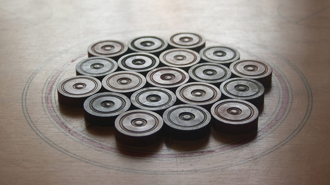 carrom board - board game